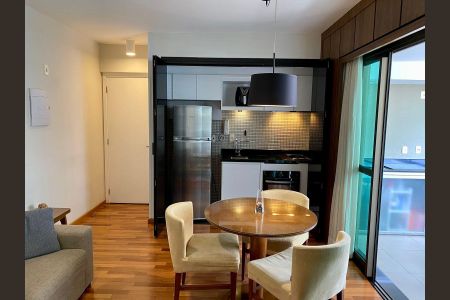 Apartamento à venda com 60m², 2 quartos e 1 vaga Apartamento à venda com 60m², 2 quartos e 1 vagaSala de Jantar