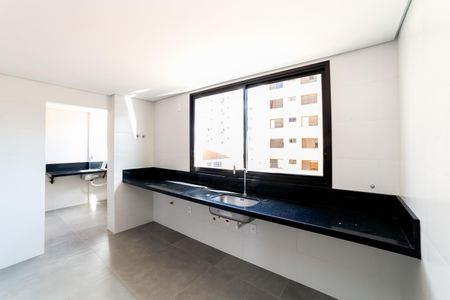 Apartamento à venda com 133m², 4 quartos e 3 vagasCozinha