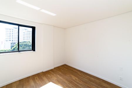 Suíte 2 de apartamento à venda com 4 quartos, 133m² em Santo Antônio, Belo Horizonte