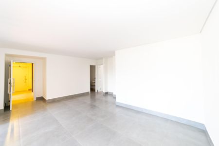 Sala de apartamento à venda com 4 quartos, 133m² em Santo Antônio, Belo Horizonte