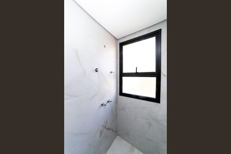 Apartamento à venda com 133m², 4 quartos e 3 vagasBanheiro da Suíte 1
