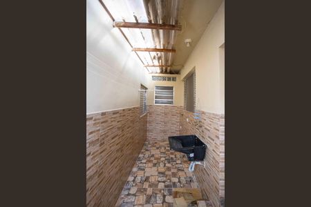 Casa para alugar com 50m², 2 quartos e sem vagaÁrea de Serviço