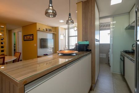Apartamento à venda com 64m², 2 quartos e 1 vaga Apartamento à venda com 64m², 2 quartos e 1 vagaCozinha