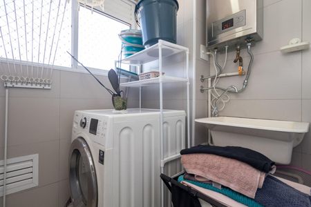 Apartamento à venda com 64m², 2 quartos e 1 vaga Apartamento à venda com 64m², 2 quartos e 1 vagaÁrea de Serviço