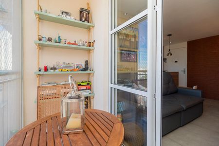 Apartamento à venda com 64m², 2 quartos e 1 vaga Apartamento à venda com 64m², 2 quartos e 1 vagaVaranda da Sala
