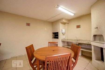 Apartamento à venda com 64m², 2 quartos e 1 vaga Apartamento à venda com 64m², 2 quartos e 1 vagaÁrea comum - Churrasqueira