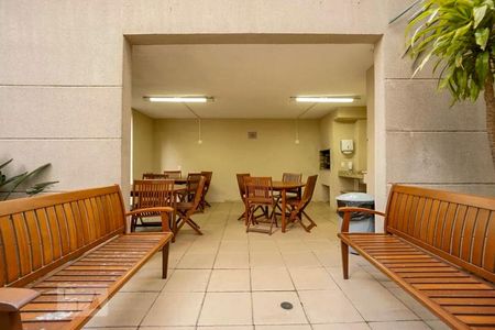 Apartamento à venda com 64m², 2 quartos e 1 vaga Apartamento à venda com 64m², 2 quartos e 1 vagaÁrea comum - Churrasqueira
