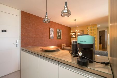 Apartamento à venda com 64m², 2 quartos e 1 vaga Apartamento à venda com 64m², 2 quartos e 1 vagaCozinha