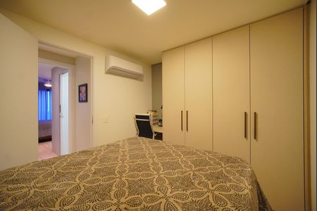 Apartamento para alugar com 64m², 2 quartos e 1 vagaSuíte 2