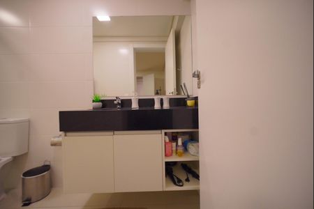 Apartamento para alugar com 64m², 2 quartos e 1 vagaBanheiro da Suíte 2