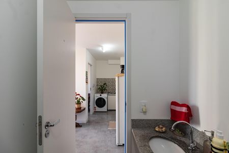 Banheiro de apartamento à venda com 2 quartos, 37m² em Vila Romana, São Paulo