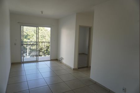 Apartamento para alugar com 60m², 2 quartos e 1 vagaSala 