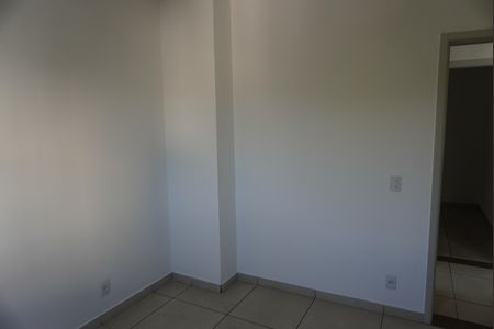 Quarto1 de apartamento para alugar com 2 quartos, 60m² em Votuparim, Barueri
