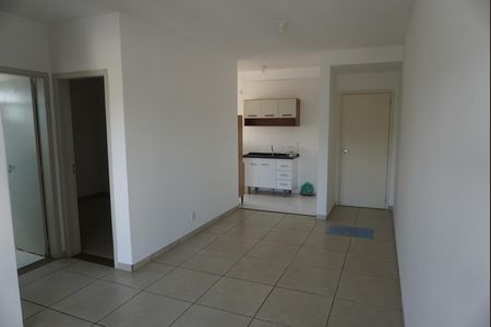 Sala  de apartamento para alugar com 2 quartos, 60m² em Votuparim, Barueri