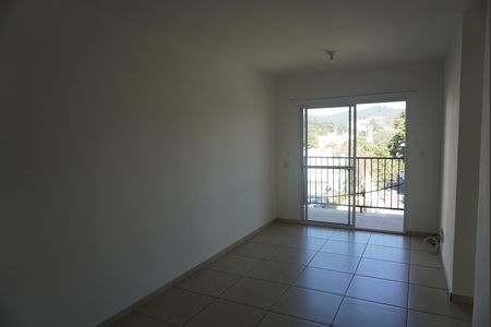 Sala  de apartamento para alugar com 2 quartos, 60m² em Votuparim, Barueri
