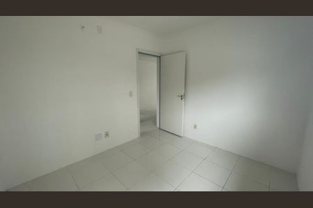 Quarto 2 de apartamento para alugar com 2 quartos, 47m² em Passo das Pedras, Gravataí