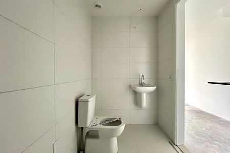 Banheiro de apartamento para alugar com 1 quarto, 28m² em Vila Clementino, São Paulo