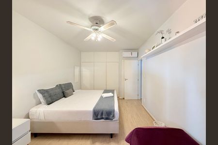 Apartamento para alugar com 163m², 3 quartos e 2 vagas Apartamento para alugar com 163m², 3 quartos e 2 vagasSuíte