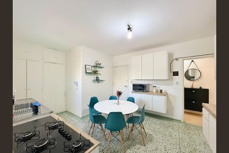 Apartamento para alugar com 163m², 3 quartos e 2 vagas Apartamento para alugar com 163m², 3 quartos e 2 vagasCozinha
