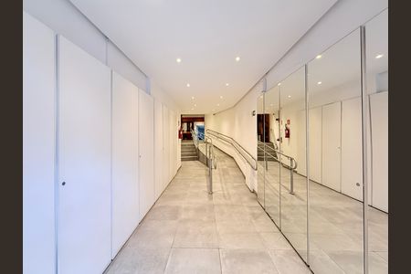 Apartamento para alugar com 163m², 3 quartos e 2 vagas Apartamento para alugar com 163m², 3 quartos e 2 vagasEntrada