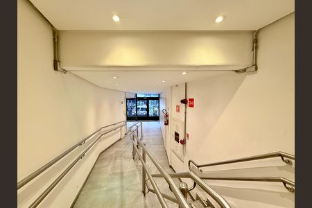 Apartamento para alugar com 163m², 3 quartos e 2 vagas Apartamento para alugar com 163m², 3 quartos e 2 vagasEntrada