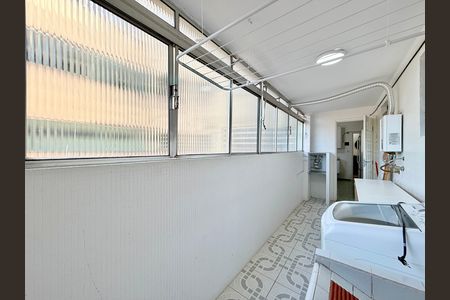 Apartamento para alugar com 163m², 3 quartos e 2 vagas Apartamento para alugar com 163m², 3 quartos e 2 vagasÁrea de Serviço
