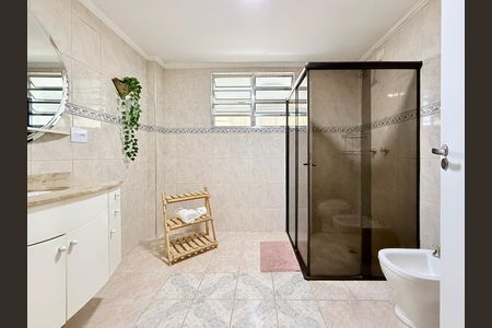Apartamento para alugar com 163m², 3 quartos e 2 vagas Apartamento para alugar com 163m², 3 quartos e 2 vagasBanheiro Suíte