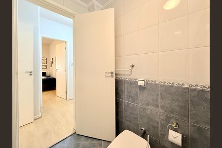 Apartamento para alugar com 163m², 3 quartos e 2 vagas Apartamento para alugar com 163m², 3 quartos e 2 vagasBanheiro Social