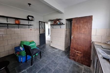 Casa para alugar com 146m², 3 quartos e 1 vaga Casa para alugar com 146m², 3 quartos e 1 vagaCozinha 2