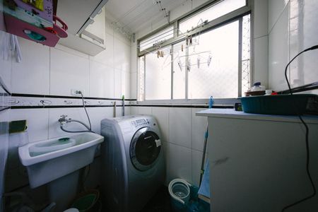Apartamento à venda com 55m², 2 quartos e 1 vagaCozinha e Área de Serviço