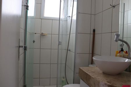 Apartamento à venda com 67m², 2 quartos e 1 vagaBanheiro Social