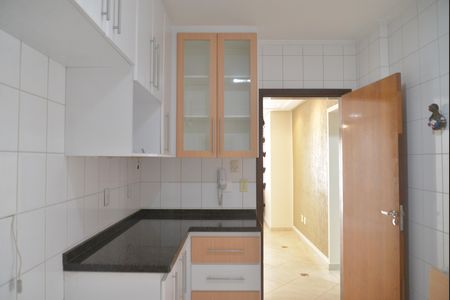 Apartamento à venda com 85m², 3 quartos e 3 vagasCozinha