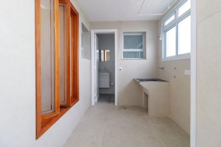 Apartamento para alugar com 150m², 3 quartos e 2 vagas Apartamento para alugar com 150m², 3 quartos e 2 vagasÁrea de Serviço