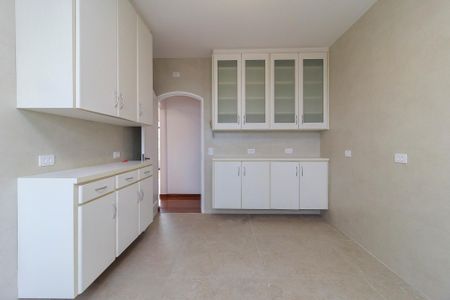 Apartamento para alugar com 150m², 3 quartos e 2 vagas Apartamento para alugar com 150m², 3 quartos e 2 vagasCozinha