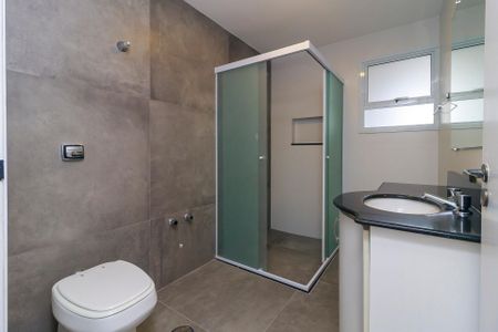 Apartamento para alugar com 150m², 3 quartos e 2 vagas Apartamento para alugar com 150m², 3 quartos e 2 vagasBanheiro 2
