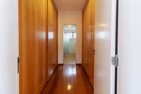 Apartamento para alugar com 150m², 3 quartos e 2 vagas Apartamento para alugar com 150m², 3 quartos e 2 vagasSuíte - Closet