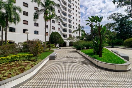 Apartamento para alugar com 150m², 3 quartos e 2 vagas Apartamento para alugar com 150m², 3 quartos e 2 vagasÁrea Comum