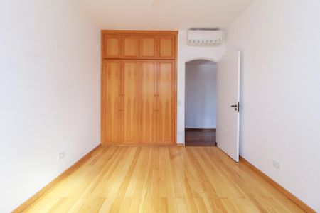 Apartamento para alugar com 150m², 3 quartos e 2 vagas Apartamento para alugar com 150m², 3 quartos e 2 vagasQuarto 2