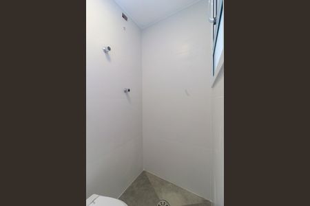Apartamento para alugar com 150m², 3 quartos e 2 vagas Apartamento para alugar com 150m², 3 quartos e 2 vagasÁrea de Serviço - Banheiro