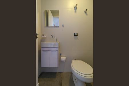 Apartamento para alugar com 150m², 3 quartos e 2 vagas Apartamento para alugar com 150m², 3 quartos e 2 vagasÁrea de Serviço