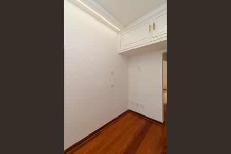 Apartamento para alugar com 150m², 3 quartos e 2 vagas Apartamento para alugar com 150m², 3 quartos e 2 vagasEscritório