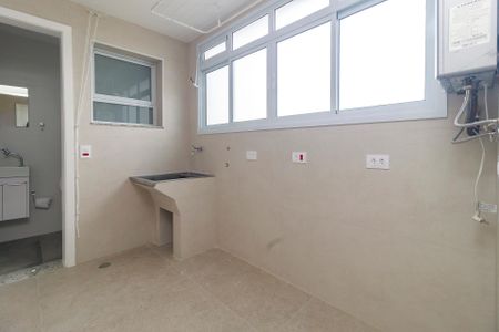 Apartamento para alugar com 150m², 3 quartos e 2 vagas Apartamento para alugar com 150m², 3 quartos e 2 vagasÁrea de Serviço
