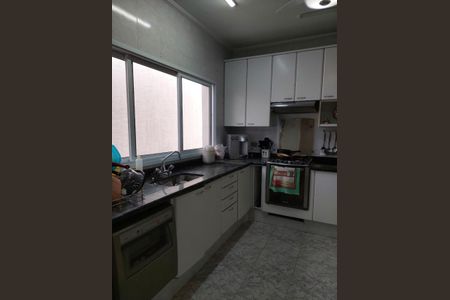 Casa à venda com 317m², 3 quartos e 5 vagas Casa à venda com 317m², 3 quartos e 5 vagasFoto 08
