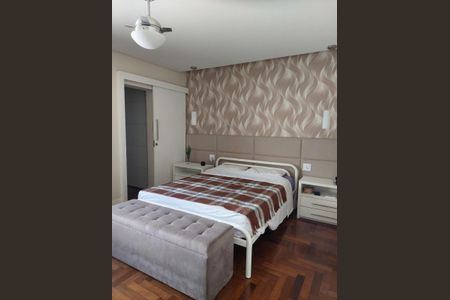 Casa à venda com 317m², 3 quartos e 5 vagas Casa à venda com 317m², 3 quartos e 5 vagasFoto 17
