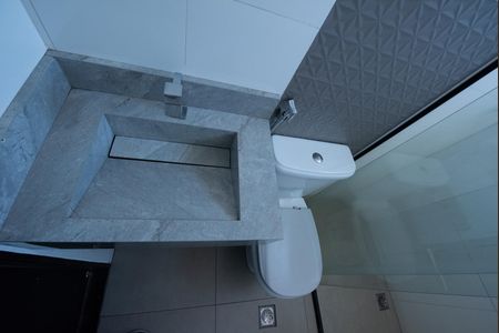 Apartamento à venda com 45m², 2 quartos e 1 vaga Apartamento à venda com 45m², 2 quartos e 1 vagaBanheiro