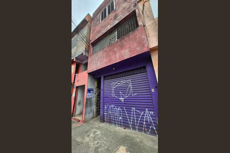 Fachada de casa para alugar com 1 quarto, 50m² em Jardim Santa Cristina, Santo André