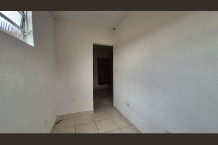 Quarto de casa para alugar com 1 quarto, 50m² em Jardim Santa Cristina, Santo André