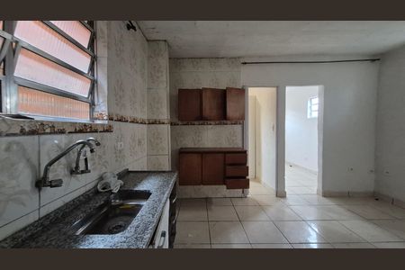 Cozinha de apartamento para alugar com 2 quartos, 50m² em Jardim Santa Cristina, Santo André
