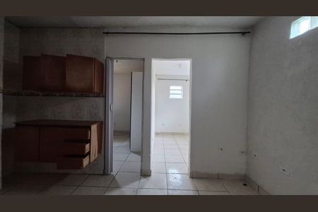 Sala de casa para alugar com 1 quarto, 50m² em Jardim Santa Cristina, Santo André
