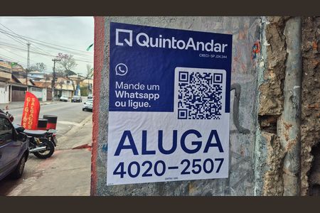 Placa de casa para alugar com 1 quarto, 50m² em Jardim Santa Cristina, Santo André